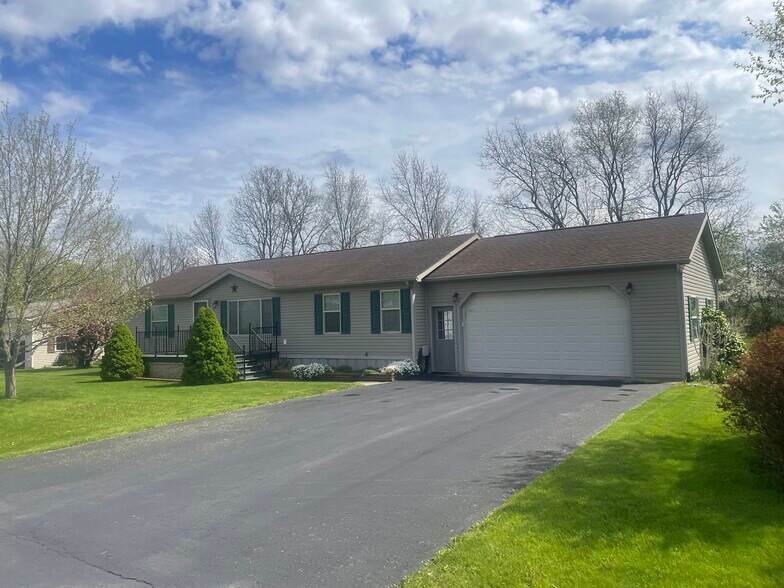 More Photos Of New York 96, Waterloo Town Manufactured Housing Mobile Home Park For Sale