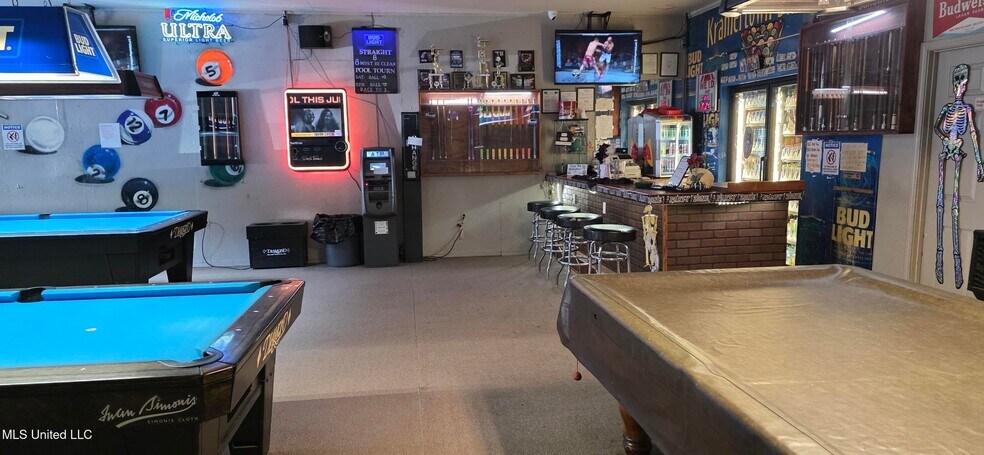 More Photos Of 601b S Railroad Blvd, Mccomb General Retail For Sale