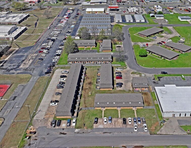 More Photos Of , Stuttgart Multifamily For Sale