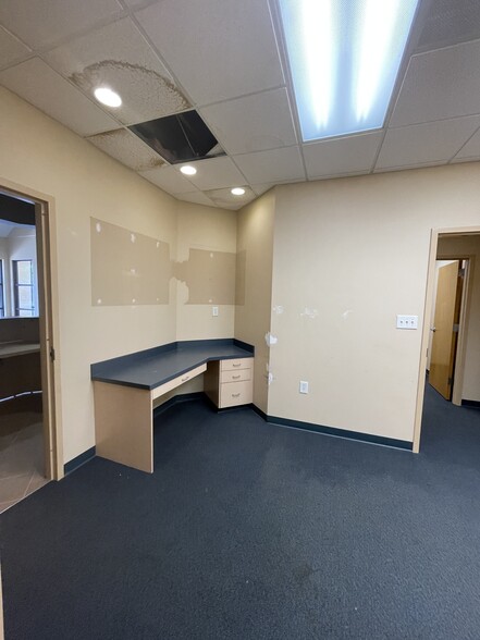 More Photos Of 3450 S Contentnea St, Farmville Medical For Sale