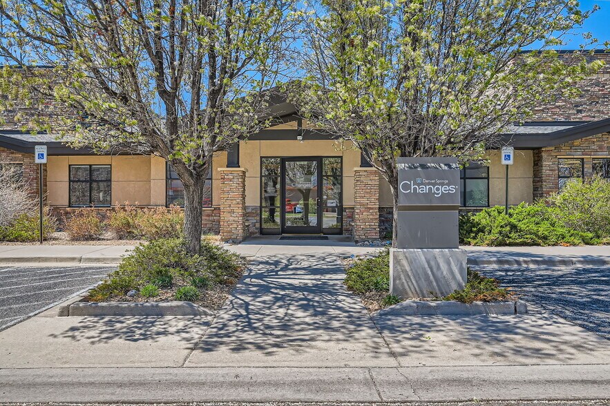 More Photos Of 16830 Northgate Dr, Parker Medical For Sale