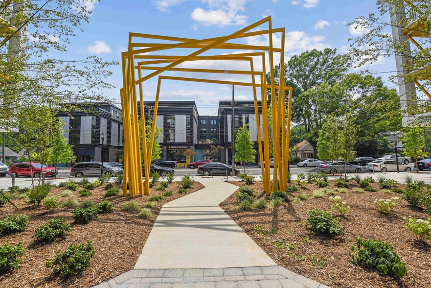 More Photos Of 715 E 36th St, Charlotte Apartments For Lease