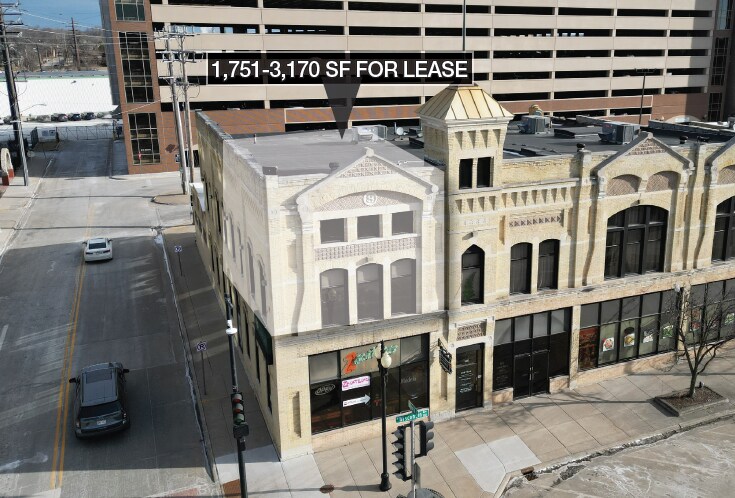 Primary Photo Of 145 W Wisconsin Ave, Neenah Office For Lease