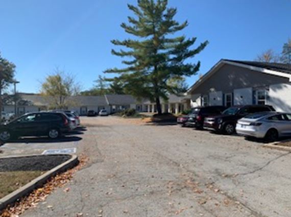 More Photos Of 1555 W Oak St, Zionsville Office For Lease