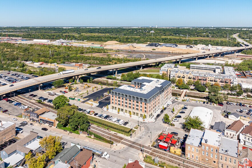 More Photos Of 225 Canal St, Lemont Apartments For Lease