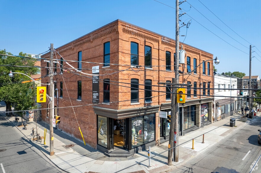 Primary Photo Of 972-978 Queen St E, Toronto Storefront Retail Office For Lease