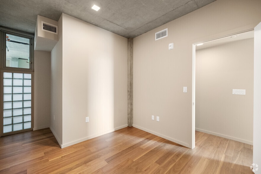 More Photos Of 2710 3rd Ave, San Diego Apartments For Sale