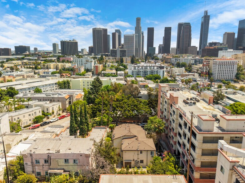 More Photos Of 415 Loma Dr, Los Angeles Apartments For Sale
