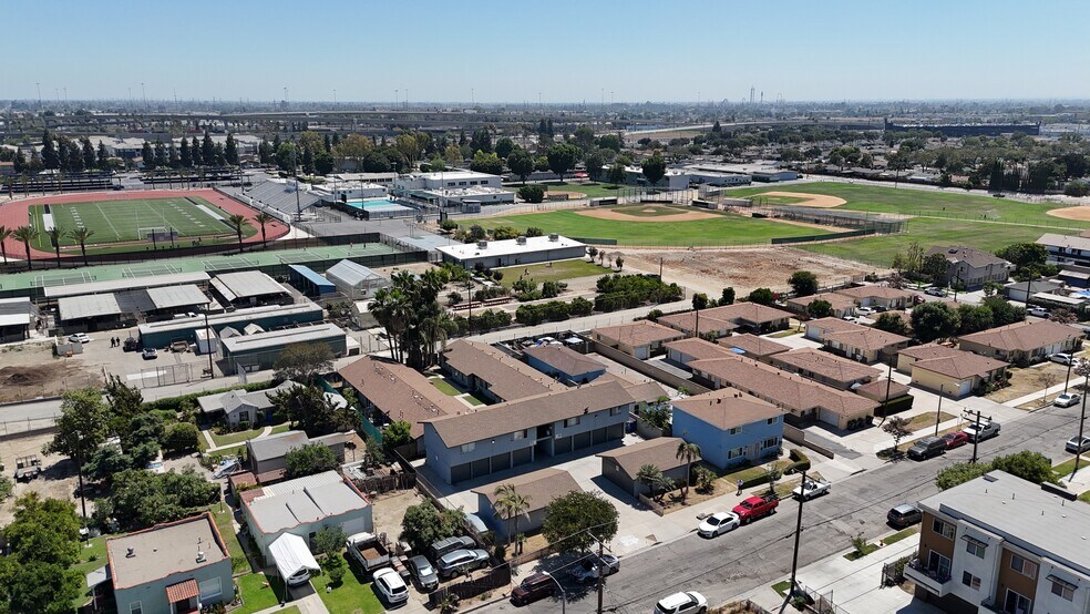 More Photos Of 3750 Franklin Ave, Fullerton Apartments For Sale