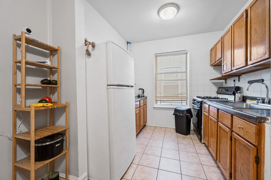 More Photos Of 2339 Bath Ave, Brooklyn Storefront Retail Residential For Sale