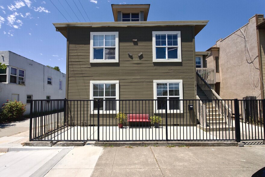 Primary Photo Of 1313 Sacramento St, Vallejo Multifamily For Sale