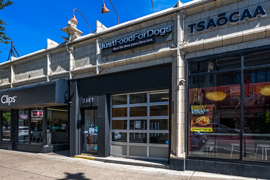 More Photos Of 3139 N Broadway St, Chicago General Retail For Sale