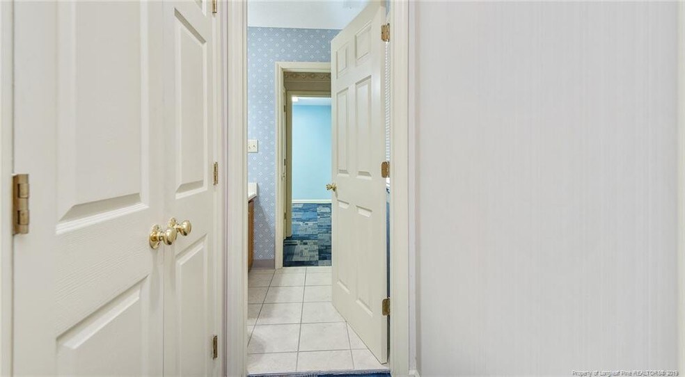 More Photos Of 1207 Walter Reed Rd, Fayetteville Medical For Lease