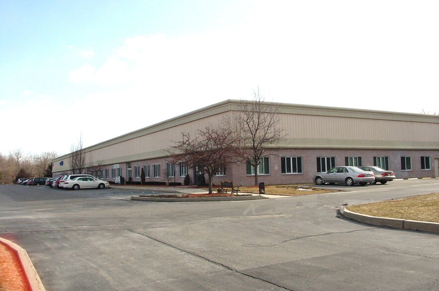 More Photos Of 100 Crystal Run Rd, Middletown Office For Lease