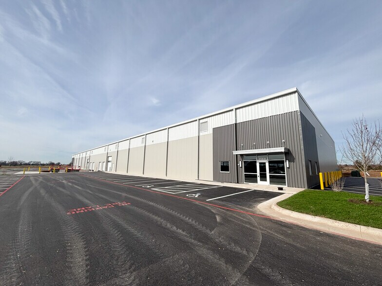 Primary Photo Of 3135 Hankins Rd, Republic Warehouse For Lease