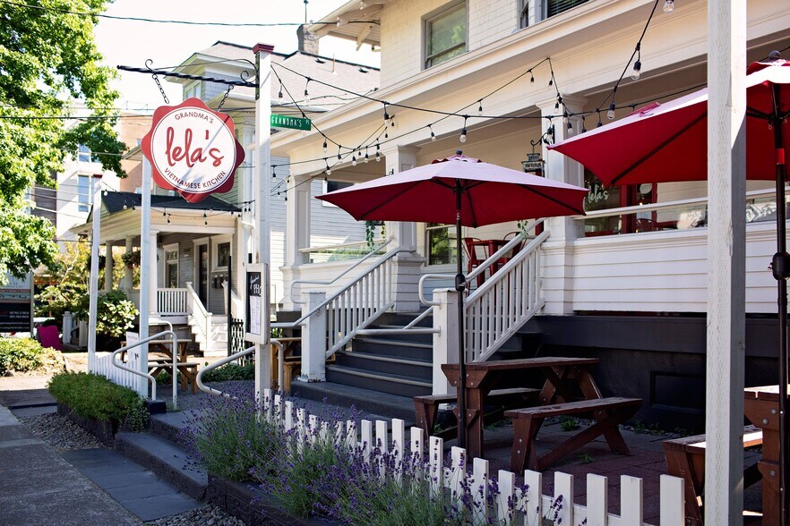 More Photos Of 1650 NW 23rd Ave, Portland Apartments For Lease