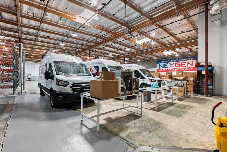 More Photos Of 3615 Old Conejo Rd, Newbury Park Manufacturing For Sale