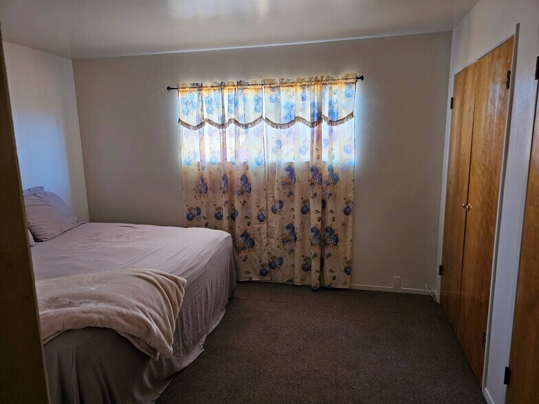 More Photos Of ,  Unknown For Sale