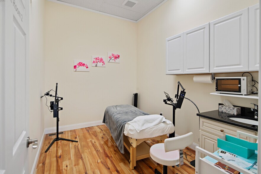 More Photos Of 365 Salem St, Medford Health Club For Sale