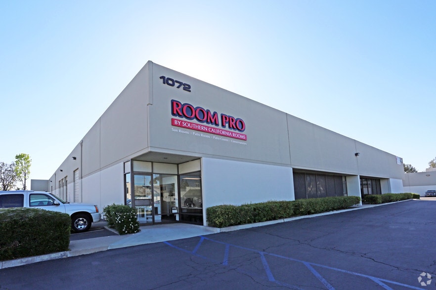 More Photos Of 1060-1072 N Kraemer Pl, Anaheim Manufacturing For Lease