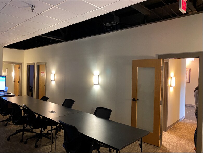 More Photos Of 500 Saint Michael St, Mobile Office For Sale