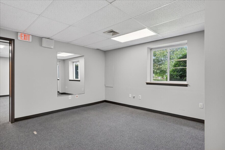 More Photos Of 303 W State St, Doylestown Apartments For Lease