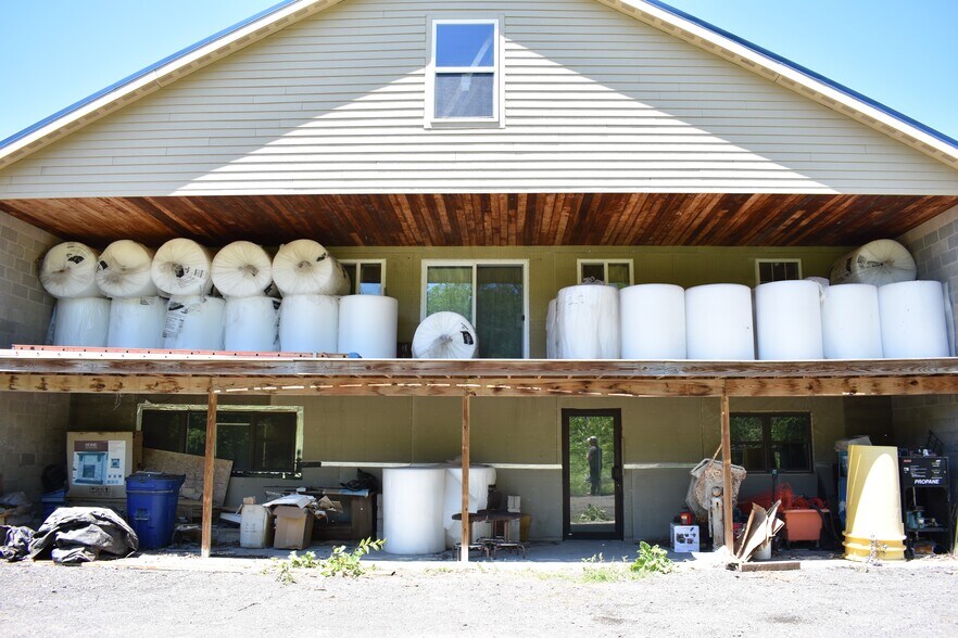 More Photos Of 135 Howard Rd, Fulton Industrial For Sale