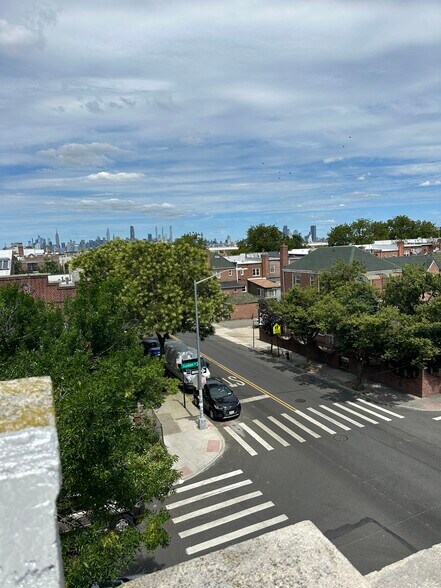 More Photos Of 96 Cypress Ct, Brooklyn Apartments For Sale