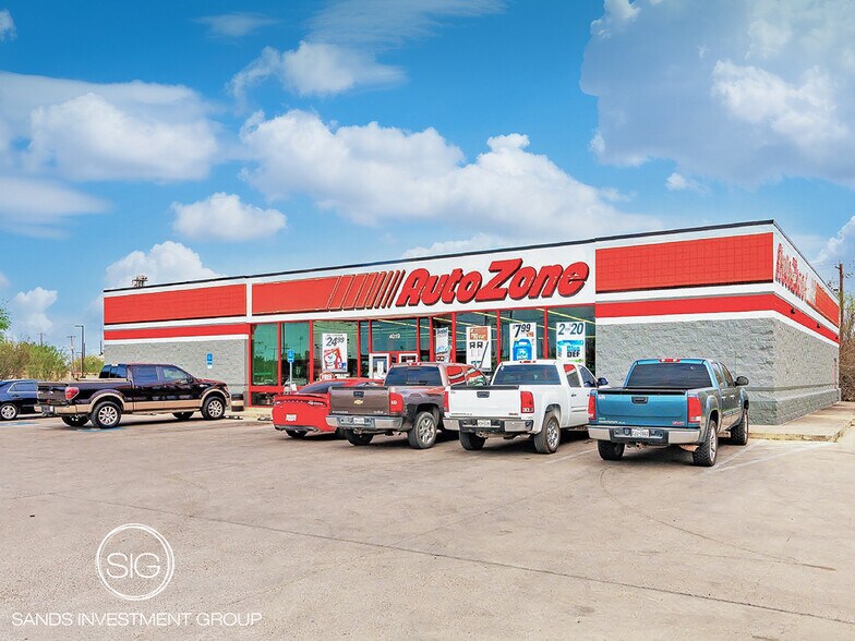 Primary Photo Of 4019 E Highway 83, Rio Grande City Auto Repair For Sale