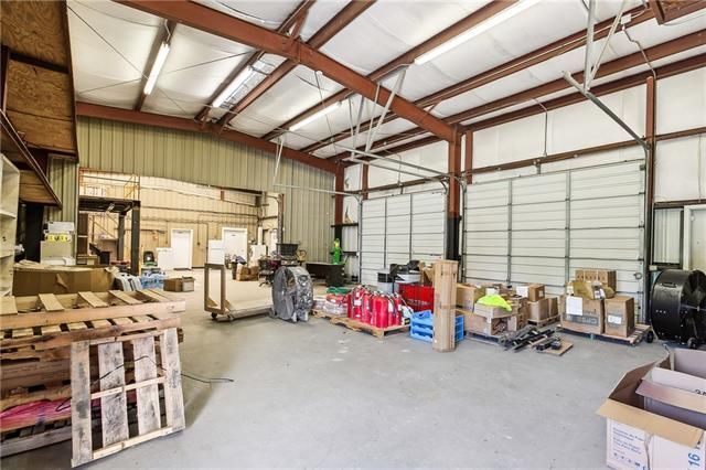 More Photos Of 9596 LA-23, Belle Chasse Warehouse For Lease