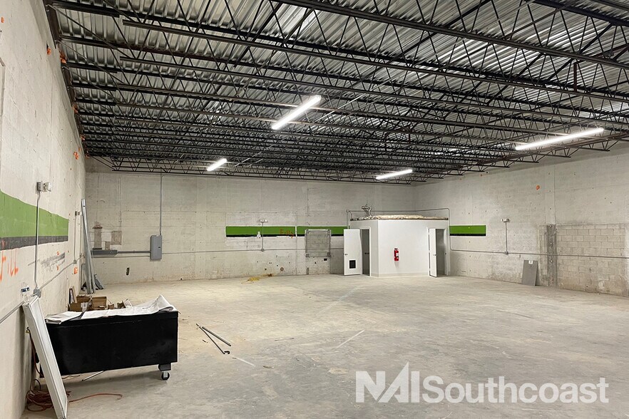 More Photos Of 2700 Industrial Avenue 3, Fort Pierce Manufacturing For Lease