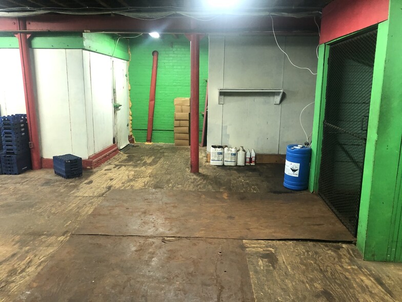 More Photos Of 185 Grant St, Buffalo Self Storage For Sale