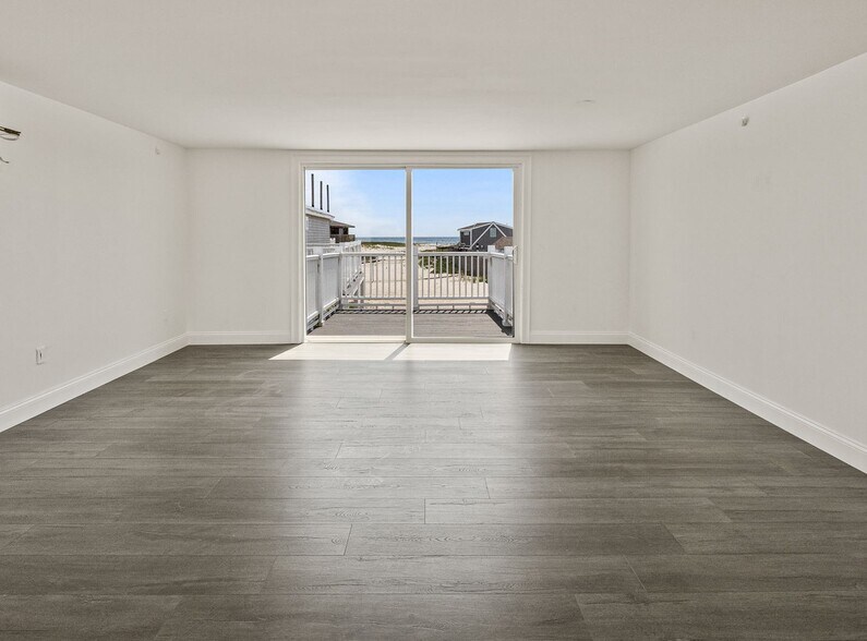 More Photos Of 706 Shore Rd, North Truro Apartments For Sale