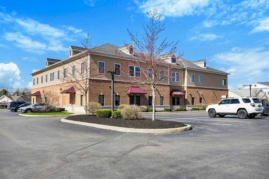 More Photos Of 399 Albany Shaker Rd, Loudonville Freestanding For Lease