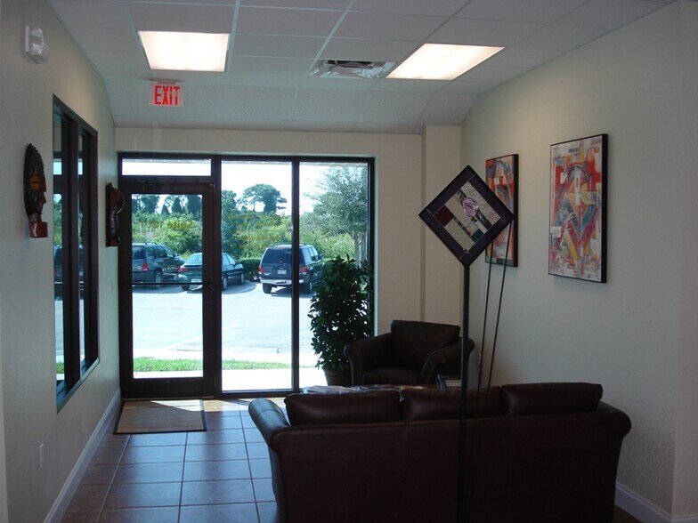 More Photos Of 14141 46th St N, Clearwater Medical For Lease