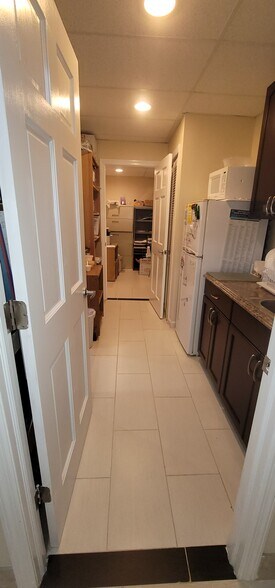 More Photos Of 364 Parsippany Rd, Parsippany Office For Sale