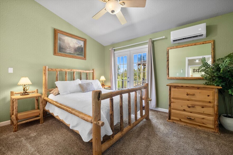 More Photos Of 53345 Riverview Dr, La Pine Multifamily For Sale