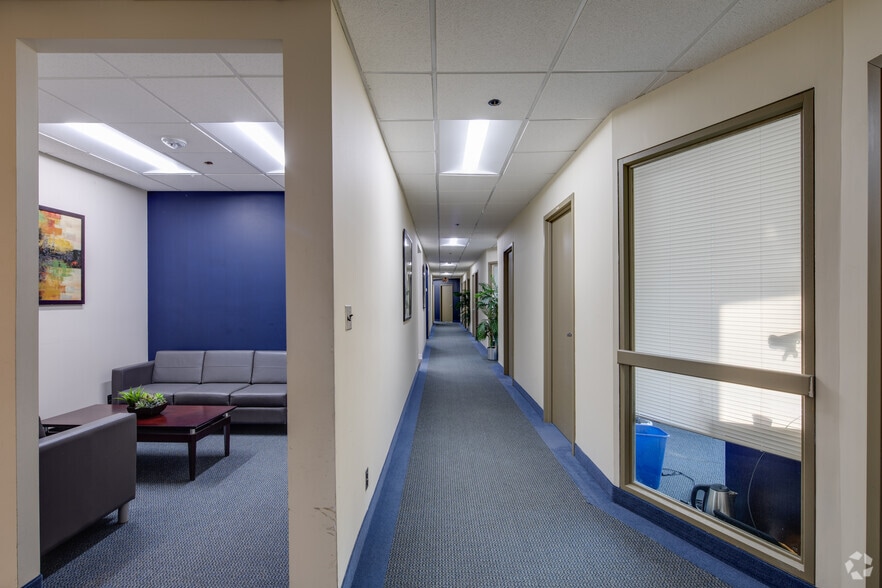 More Photos Of 10411 Motor City Dr, Bethesda Coworking Space