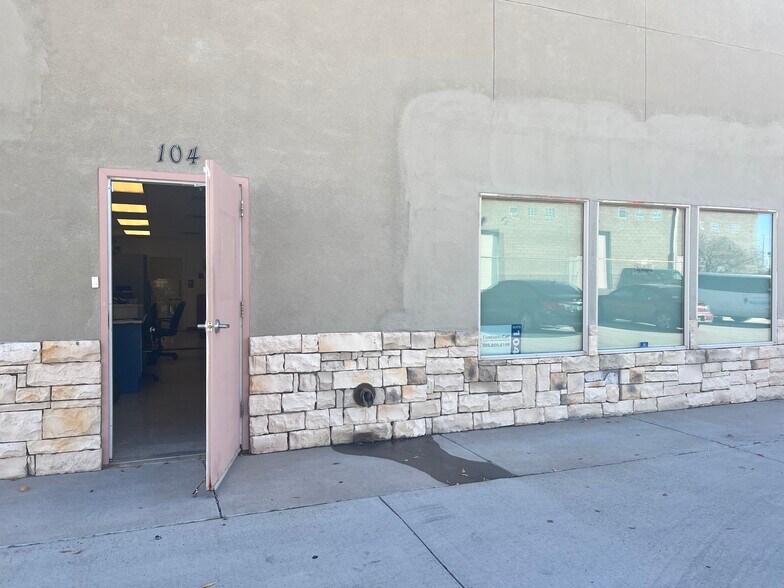 More Photos Of 4311 Sara Rd SE, Albuquerque Research And Development For Sale