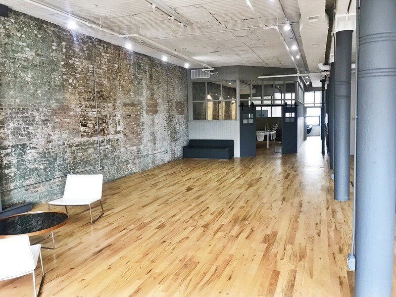 More Photos Of 845 W Washington Blvd, Chicago Loft Creative Space For Lease