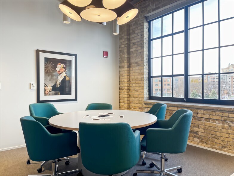 More Photos Of 1433 N Water St, Milwaukee Coworking Space