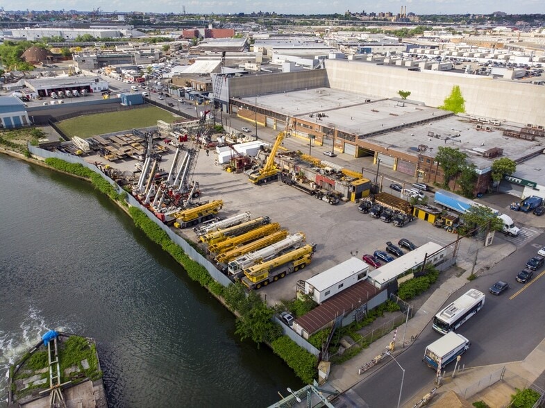 More Photos Of 58-38 47th St, Maspeth Land For Lease