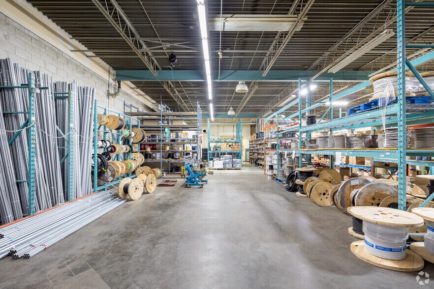 More Photos Of 75 City View Dr, Toronto Industrial For Sale
