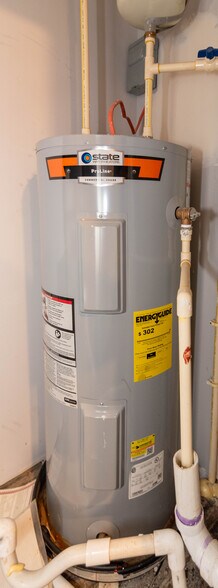 More Photos Of 2432 N Calvert St, Baltimore Apartments For Sale