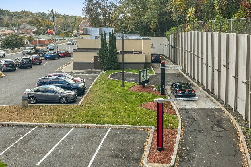 More Photos Of 12 Padanaram Rd, Danbury Fast Food For Sale