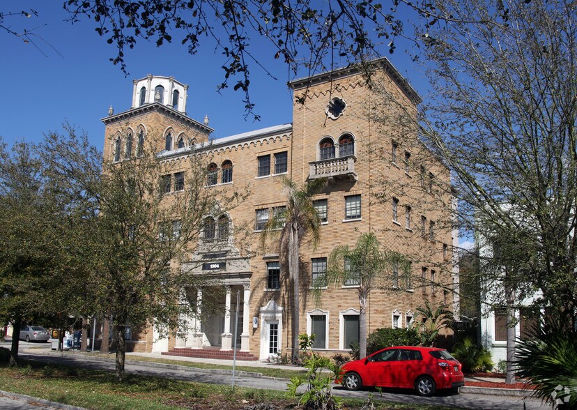 More Photos Of 1304 Desoto Ave S, Tampa Office For Lease