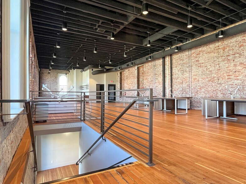 More Photos Of 28 E Main St, Walla Walla Office For Lease