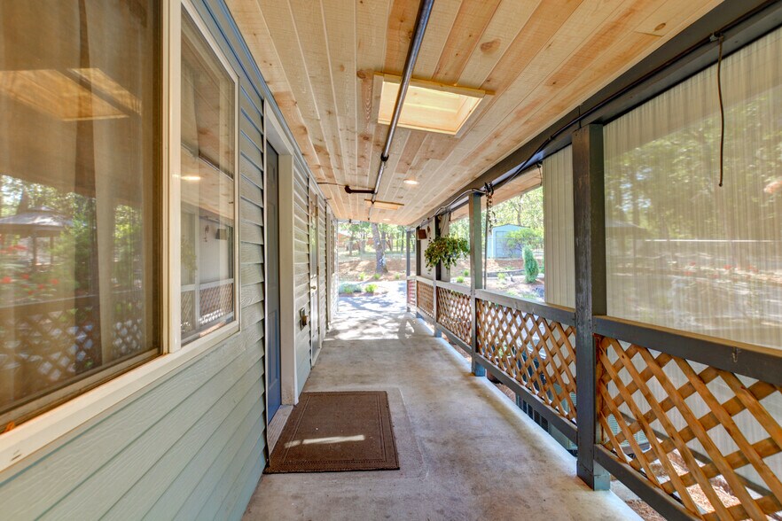 More Photos Of 625 Barbara Drive, Grants Pass Assisted Living For Sale