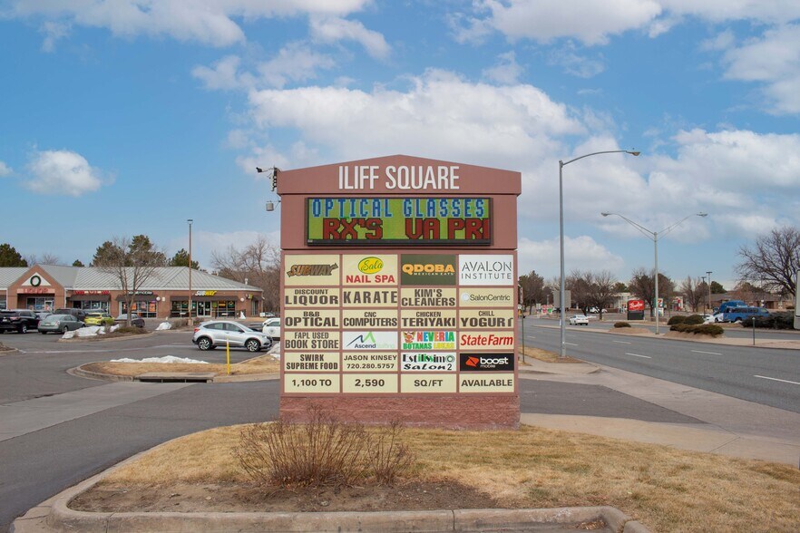 More Photos Of 2201-2221 S Peoria St, Aurora Unknown For Lease