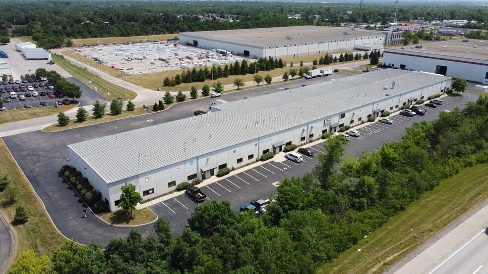 More Photos Of 3341 Centerpoint Dr, Grove City Warehouse For Lease